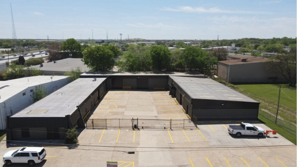 Industrial Space for Lease - 5300 Sun Valley Dr, Fort Worth, TX, 76119