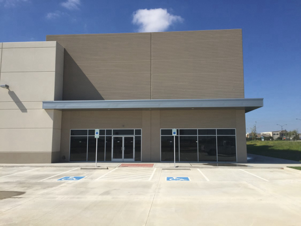 Industrial Space for Lease - 1200 Mustang Dr, Dallas, TX, 75261, Suite 200