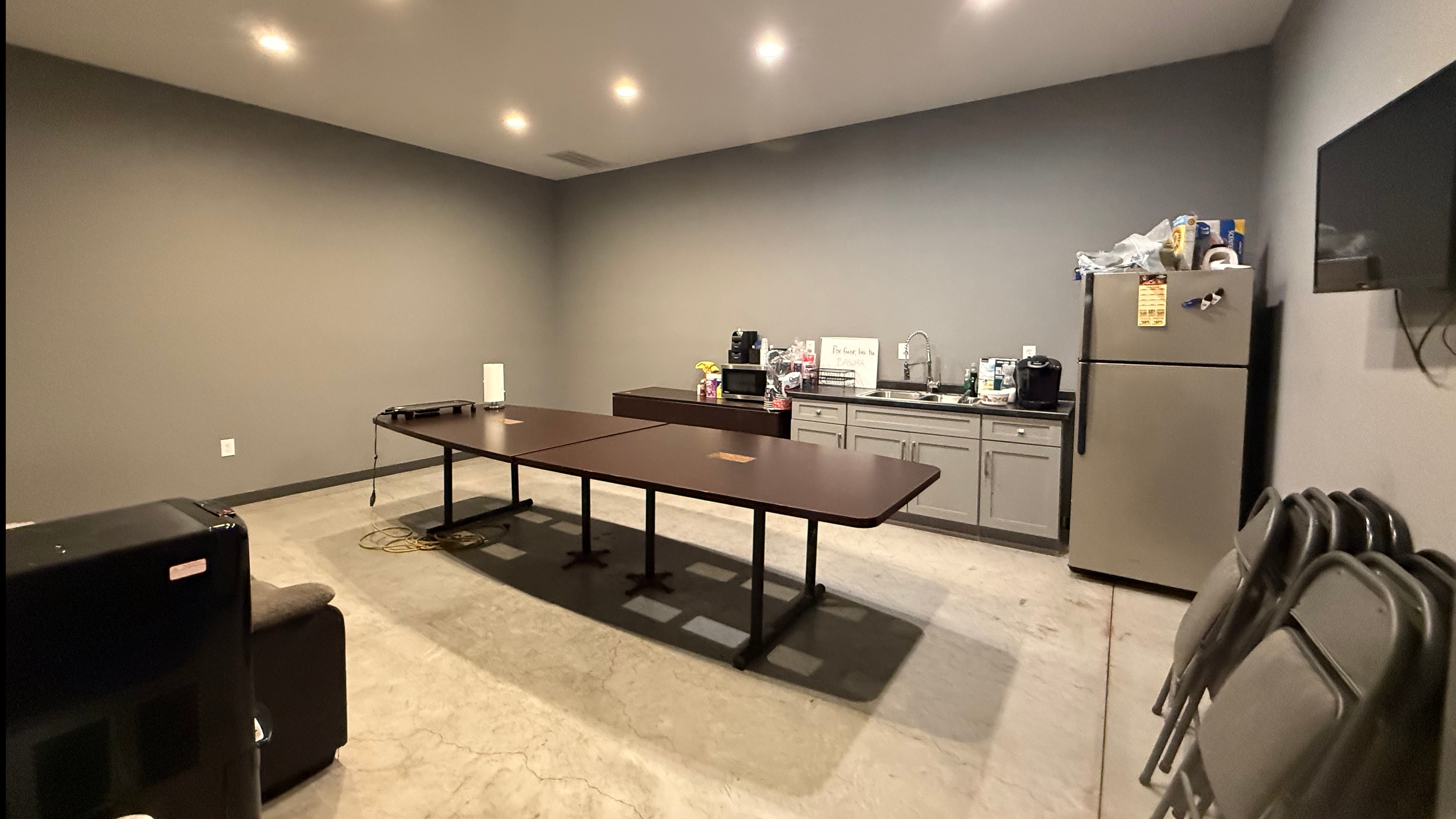 Industrial Property for Lease - 13055 Harmon Rd, Fort Worth, Texas, 76177 (3)