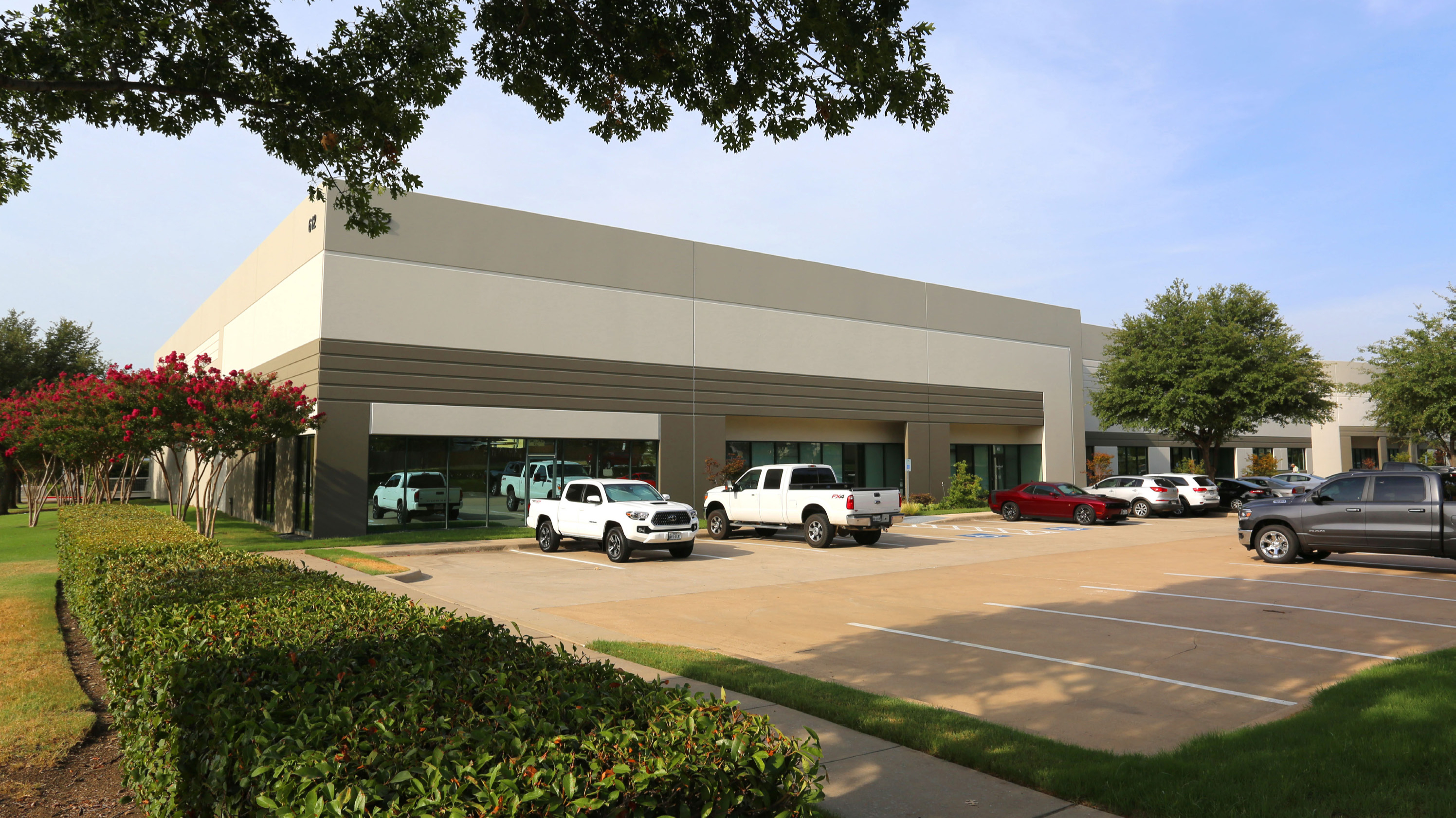 Industrial Property for Lease - 612 E Dallas Rd, Grapevine, Texas, 76051-4100 (1)
