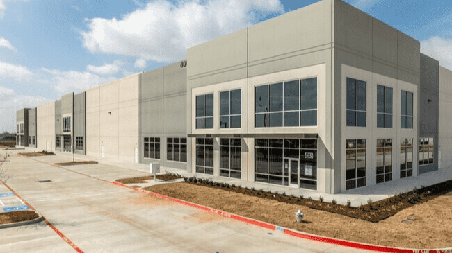 Industrial Property for Lease - 4049 North Freeway, Fort Worth, Texas, 76106 (1)