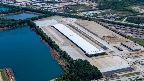 Industrial Space for Lease - 5800 Mesa Dr, Houston, TX, 77028