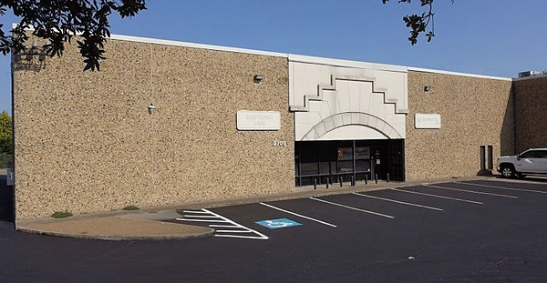 Industrial Building for Sale - 2709-2715 Electronic Ln, Dallas, TX, 75220