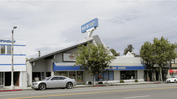 Retail Space for Lease - 17017 Ventura Blvd, San Fernando Valley, CA, 91436