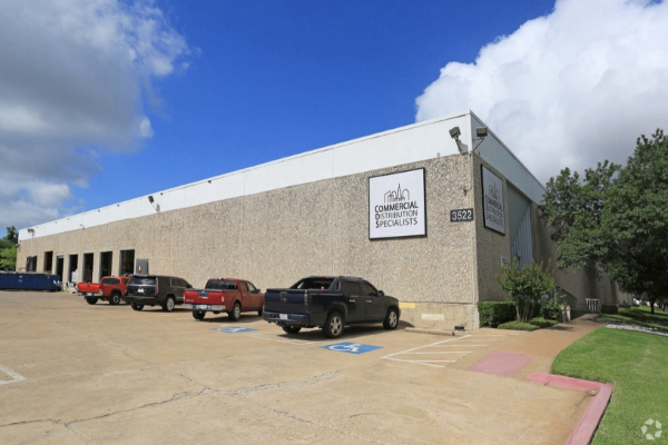 Industrial Space for Lease - 3510 Pipestone, Dallas, TX, 75212