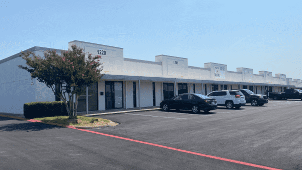 Industrial Space for Lease - 1100-1120 Luke St, Irving, TX, 75061, Suite 1100