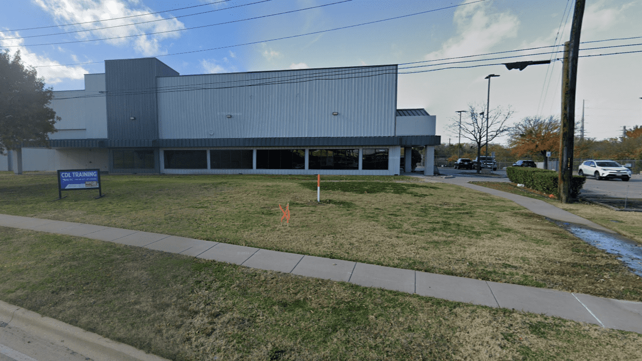 Industrial Property for Lease - 2421 N Interstate 35, Denton, Texas, 76207-2026 (2)