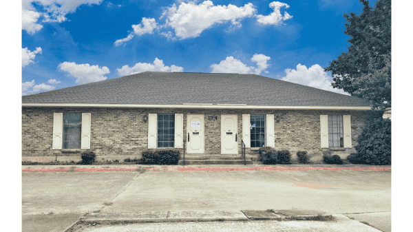 Office Space for Rent - 1101 Arwine Ct, Euless, TX, 76040, Suite 100