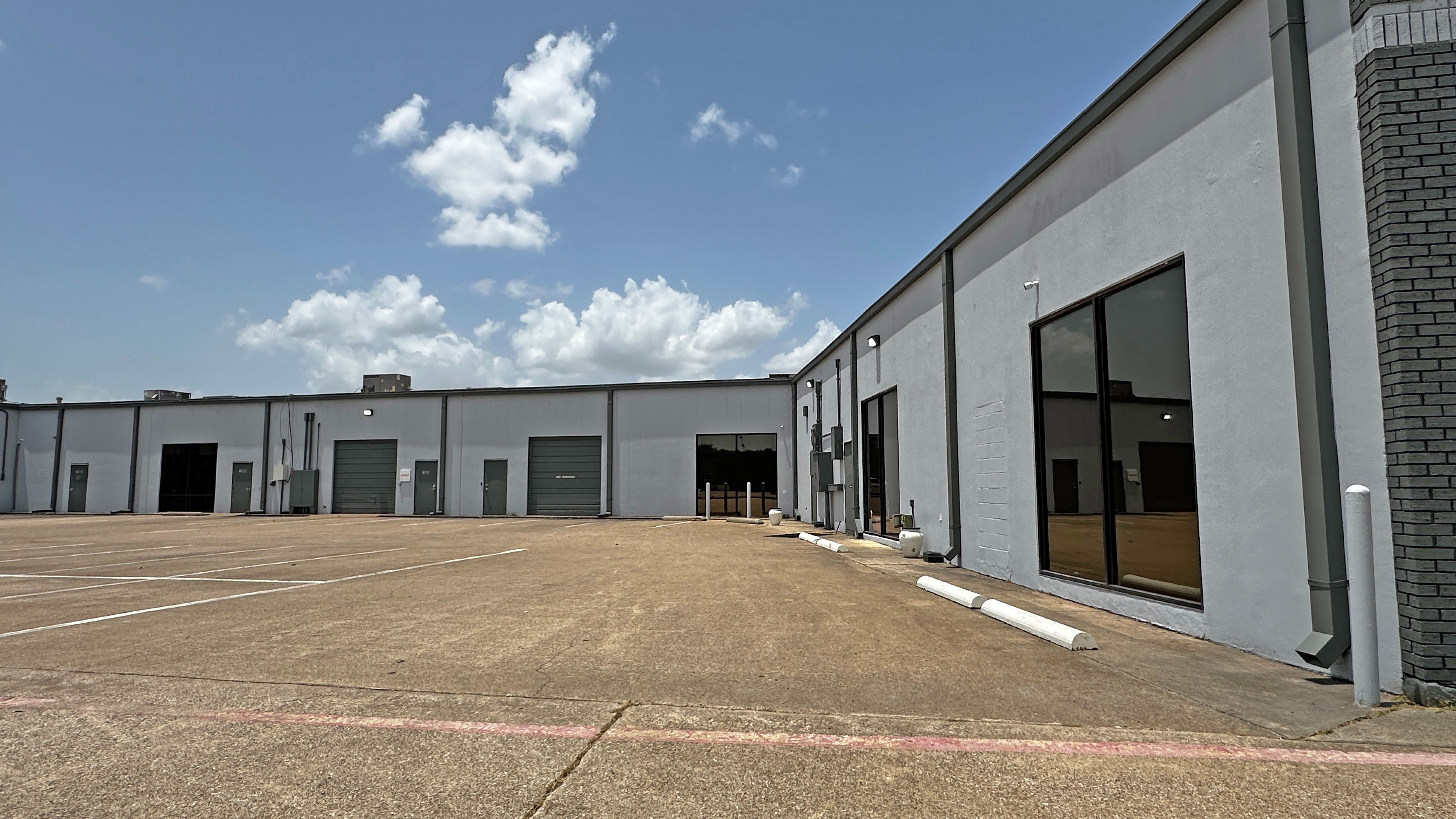 1900 Firman Dr, Exterior Building Photo - undefined Flex Property for Lease - 1900 Firman Dr, Richardson, Texas, 75081 (3)