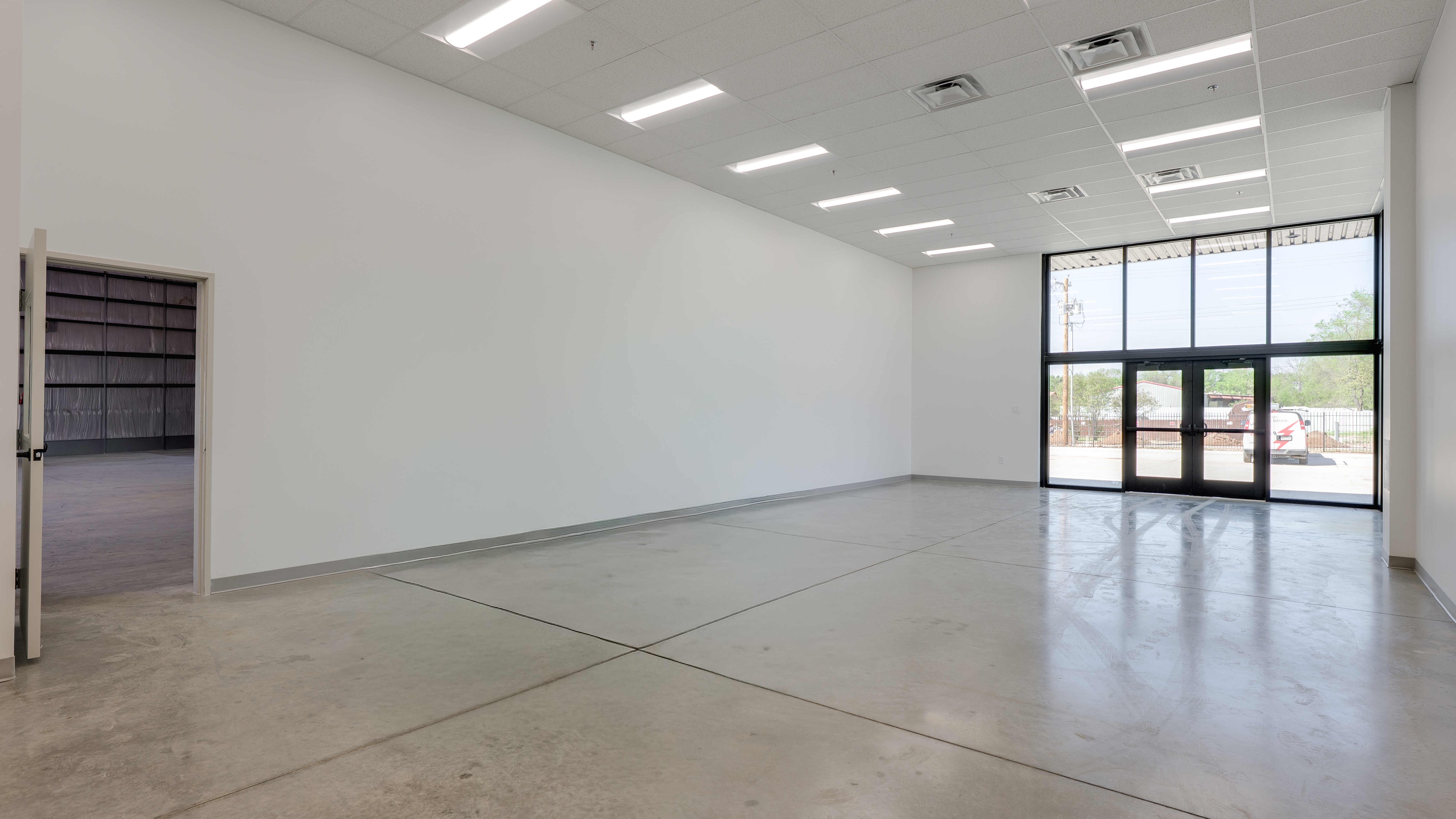 Industrial Property for Lease or Sale - 5749 Parker Henderson Rd, Fort Worth, Texas, 76119 (7)