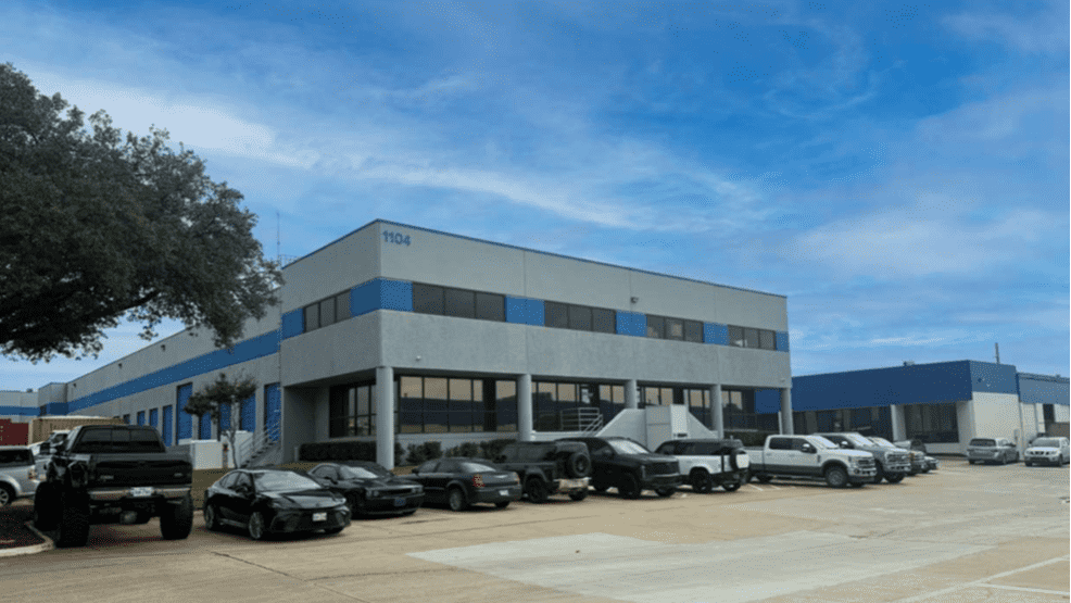 Industrial Property for Lease - 1104 E Dallas Rd, Grapevine, Texas, 76051 (1)