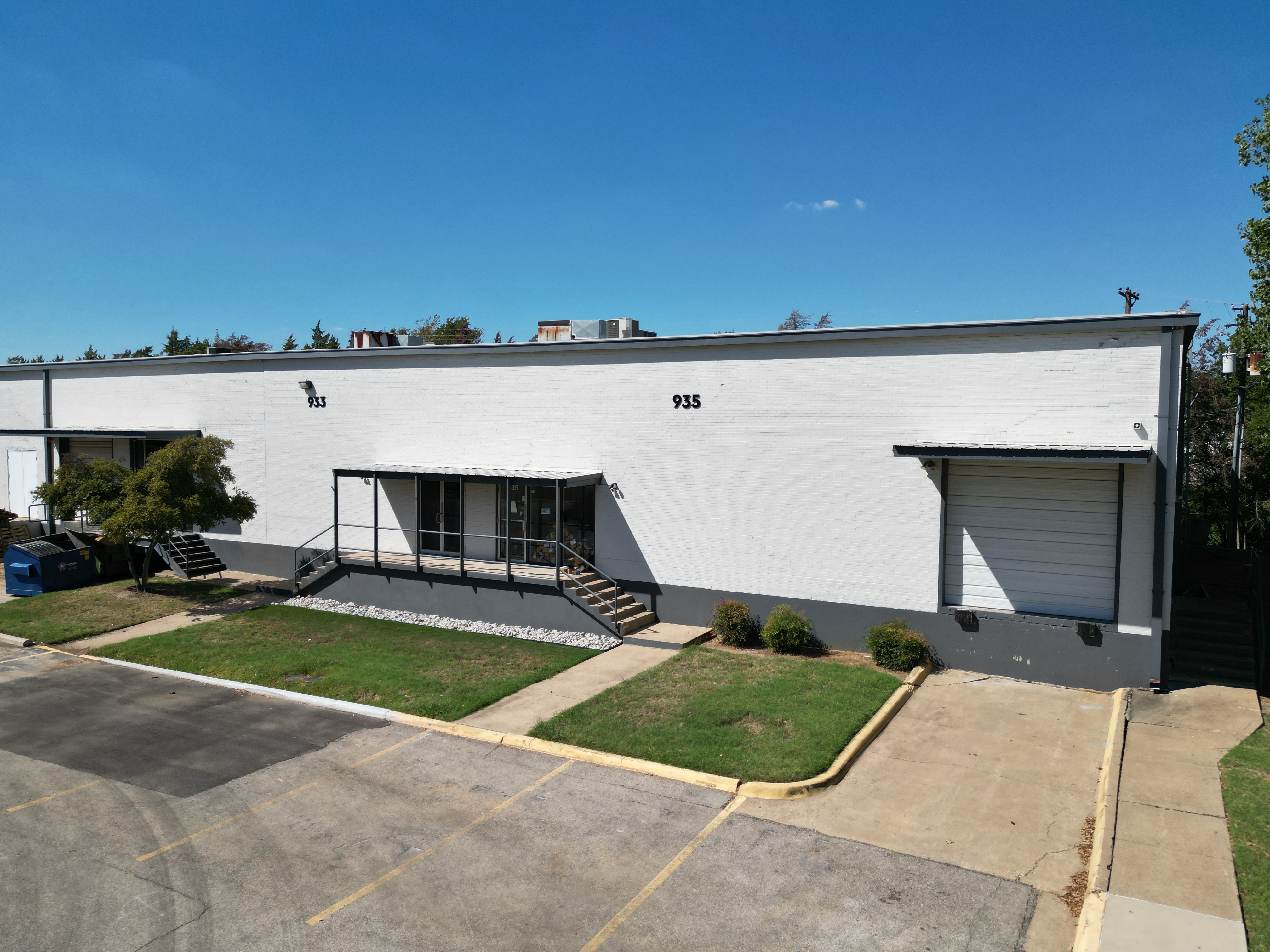 Industrial Property for Lease - 935 East Avenue J, Grand Prairie, Texas, 75050 (3)
