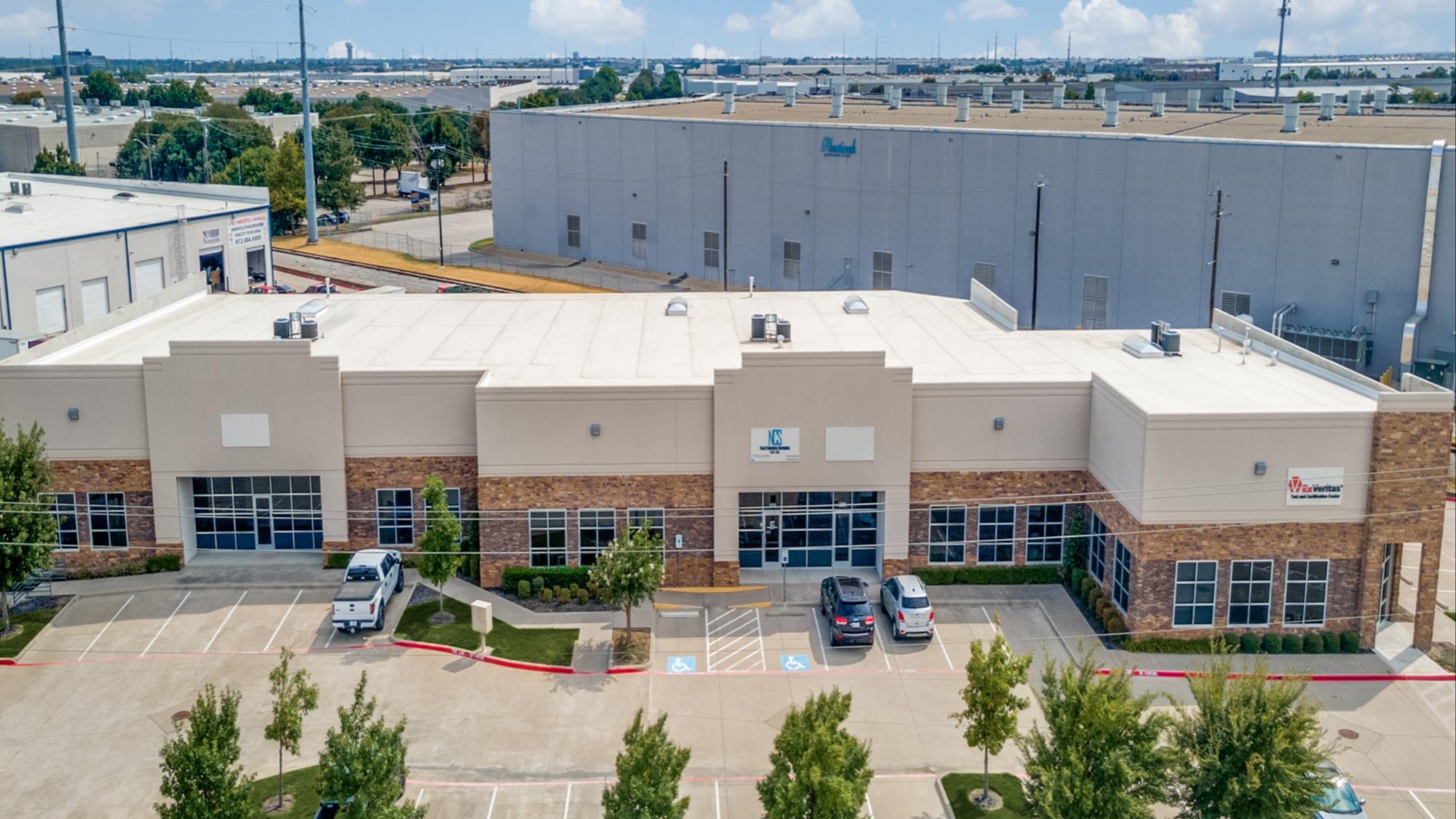 Office Property for Rent - 3000 Forest Ln, Northeast Dallas, Texas, 75042 (2)