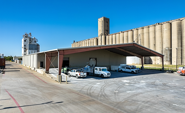 2101 Terminal Rd, Exterior Building Photo - undefined Industrial Property for Lease - 2101 Terminal Rd, Fort Worth, Texas, 76106 (2)