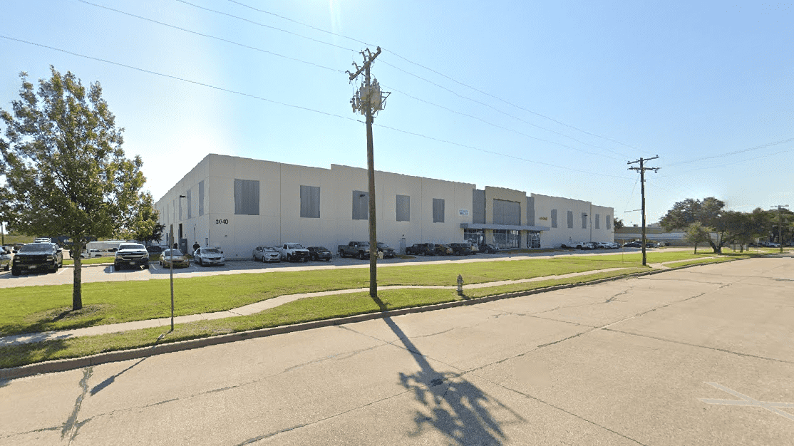 Industrial Property for Lease - 2040 Century Center Blvd, Irving, Texas, 75062-4922 (2)