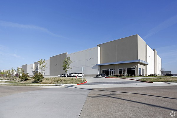 1275 Metro Cir, Exterior Building Photo - undefined Industrial Property for Lease - 1275 Metro Cir, Grapevine, Texas, 76051 (2)