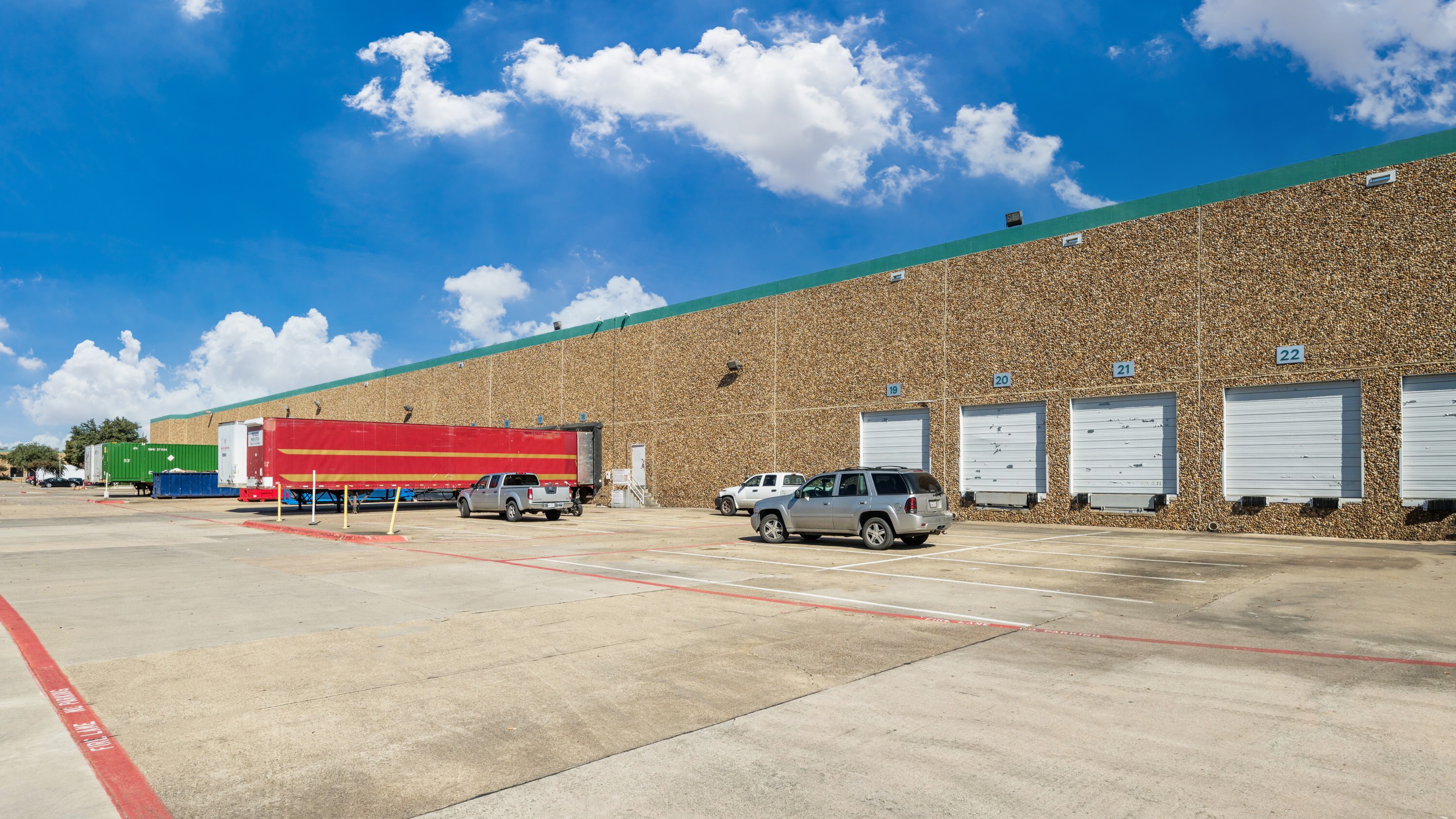 Industrial Property for Lease - 2323 McDaniel Drive, Carrollton, Texas, 75006 (2)