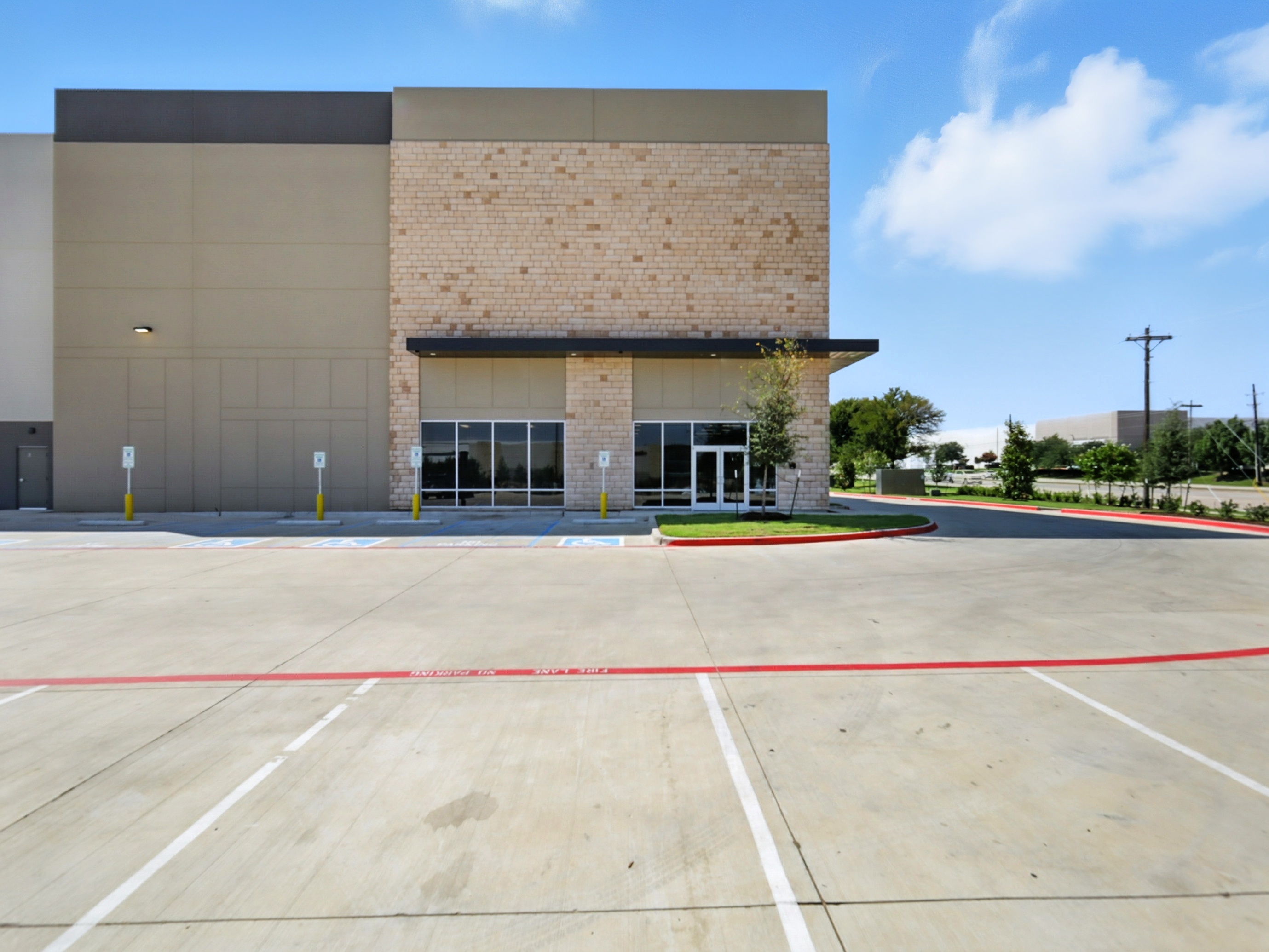 Industrial Property for Lease or Sale - 500 & 600 Gerault, Flower Mound, Texas, 75028 (14)