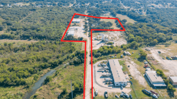 Industrial Property for Lease or Sale - 3545 N Main St, Cleburne, TX, 76033