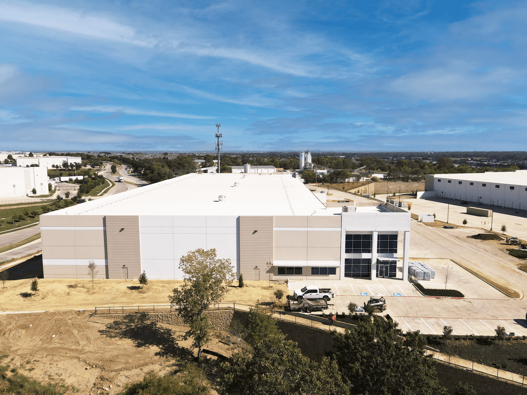 Industrial Property for Lease - 500 W Vista Ridge Mall Drive, Lewisville, Texas, 75067 (2)