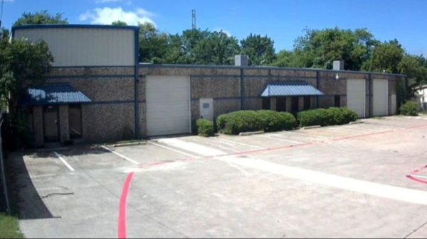 Industrial Space for Lease - 582 Benjamins Way, Lewisville, TX, 75057