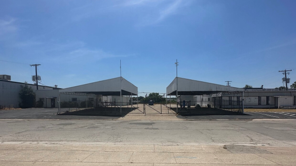 Industrial Property for Lease or Sale - 5908-5933 Eden Dr - Bldg 2-4, Haltom City, TX, 76117