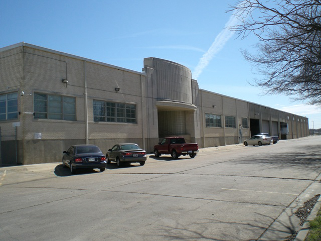 Industrial Property for Lease or Sale - 1901-1923 Windsor Pl, Fort Worth, Texas, 76110 (1)