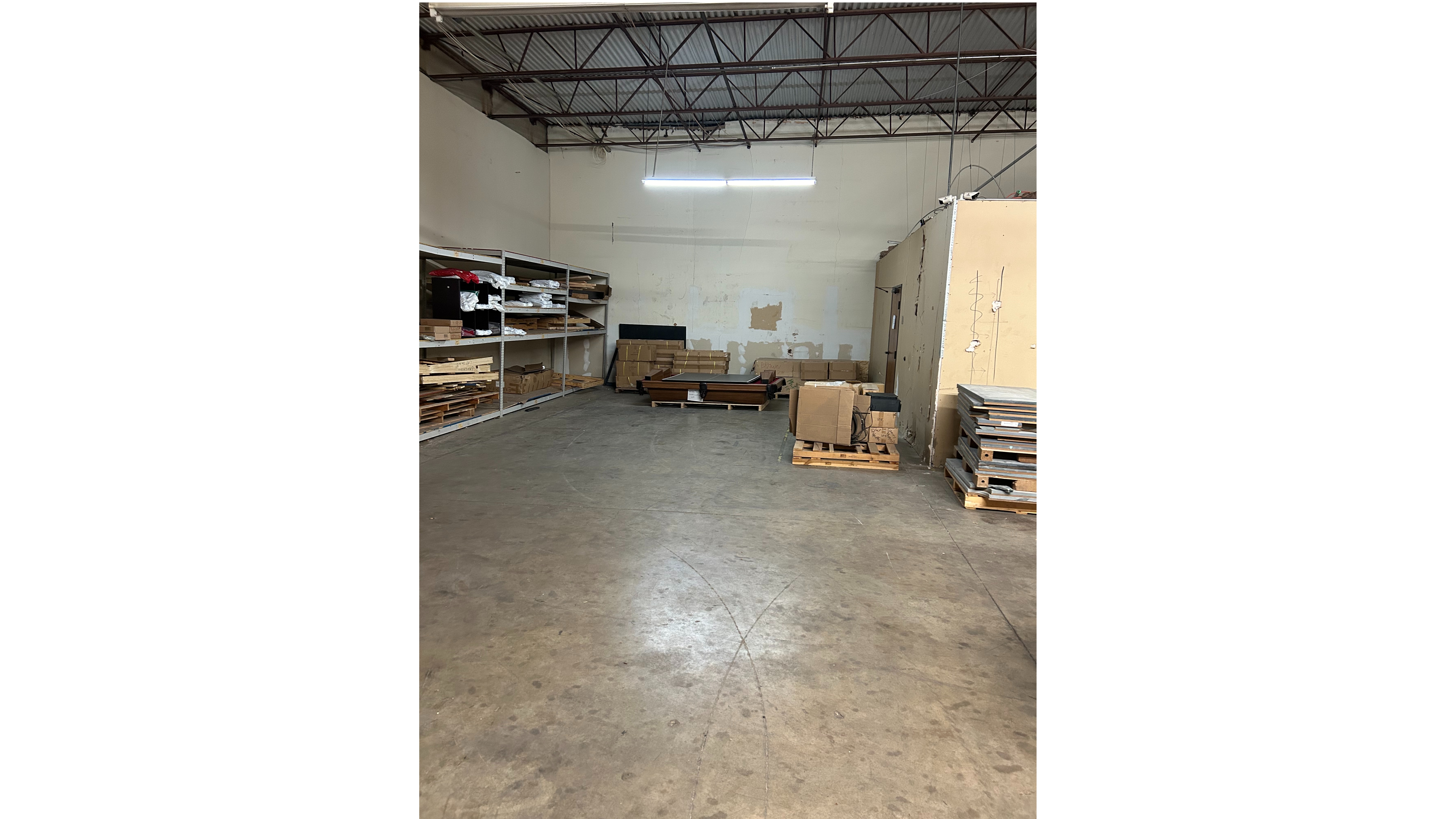 1300 North Interstate 35E, Interior Building Photo Warehouse - undefined Industrial Property for Lease - 1300 North Interstate 35E, Carrollton, Texas, 75006 (6)