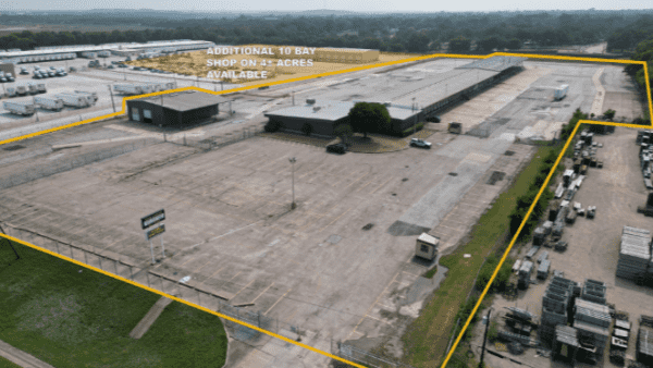 Industrial Space for Lease - 1415 S Loop 12, Irving, TX