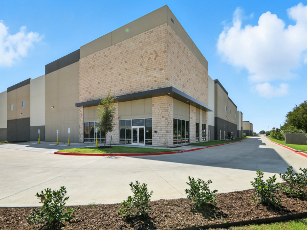 Industrial Property for Lease or Sale - 600 Gerault Rd, Flower Mound, TX, 75028