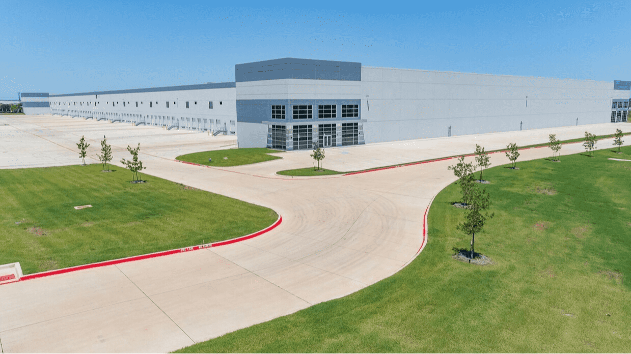 Industrial Property for Lease - 2500 Sylvania Cross Drive, Fort Worth, Texas, 76106 (1)