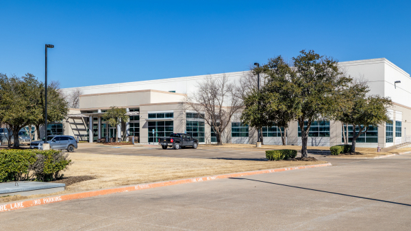 Industrial Property for Lease or Sale - 8501 Technology Cir, Greenville, TX, 75402