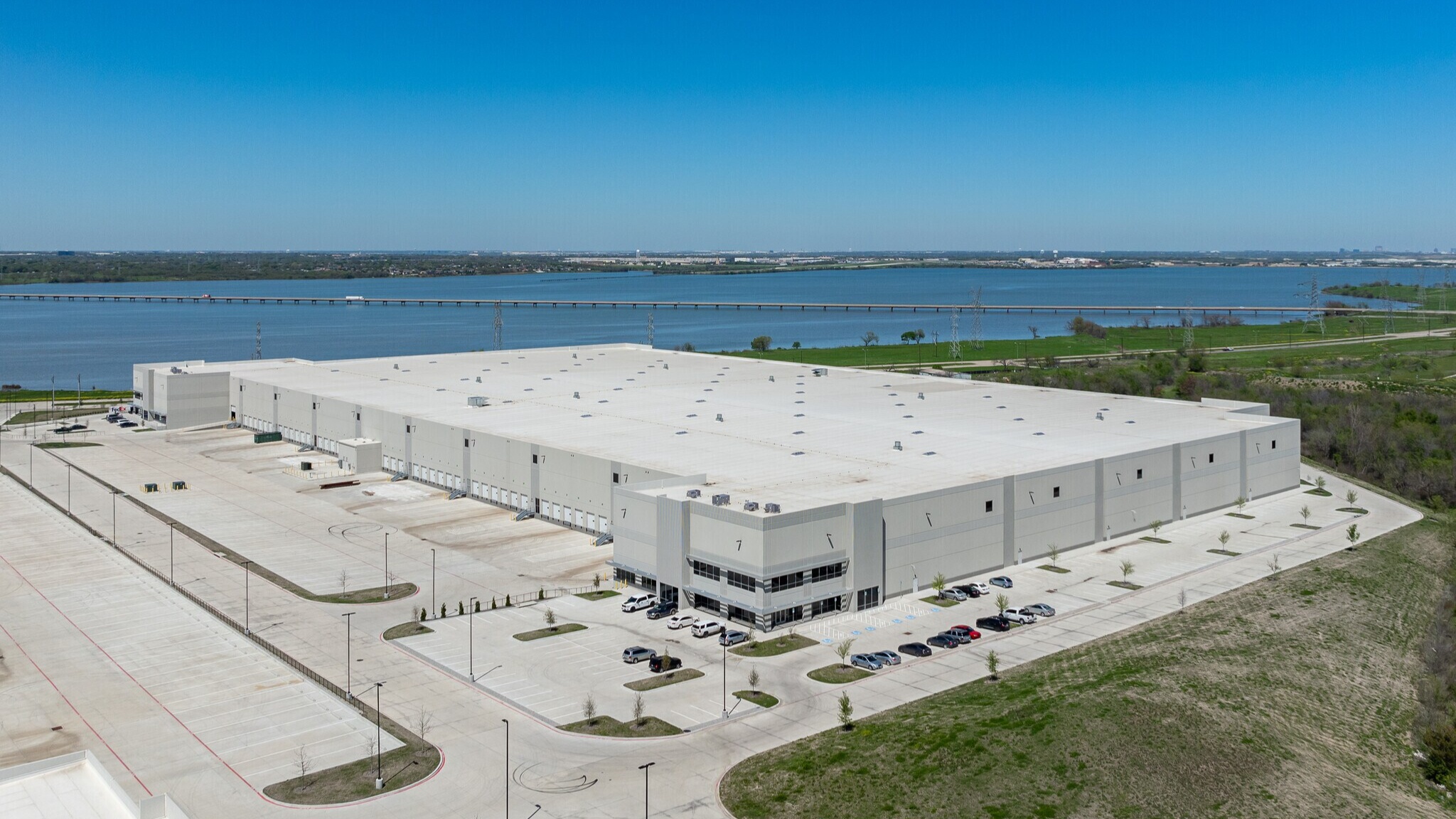 Industrial Property for Lease - 3584 Mountain Creek Pkwy, Dallas, Texas, 75249-1703 (1)