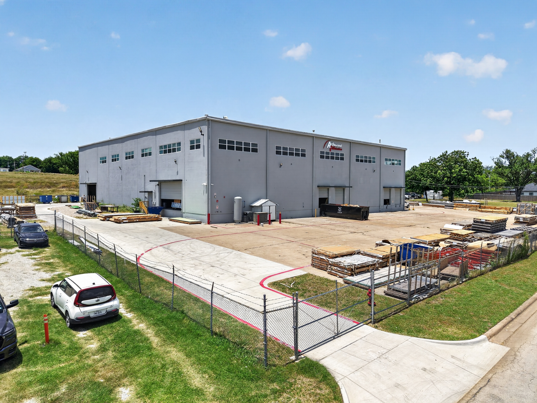 , image/jpeg - 13_2000_E_Richmond_Ave-Exterior-58_D.jpg Industrial Property for Lease or Sale - 2000 E Richmond Ave, Fort Worth, Texas, 76104 (3)
