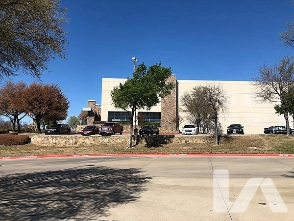 Industrial Space for Lease - 1600 Lakeside Pkwy, Flower Mound, TX, 75028-4012