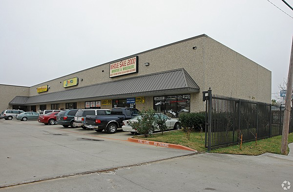Office Property for Lease or Sale - 2552 Joe Field Road, Dallas, TX, 75229