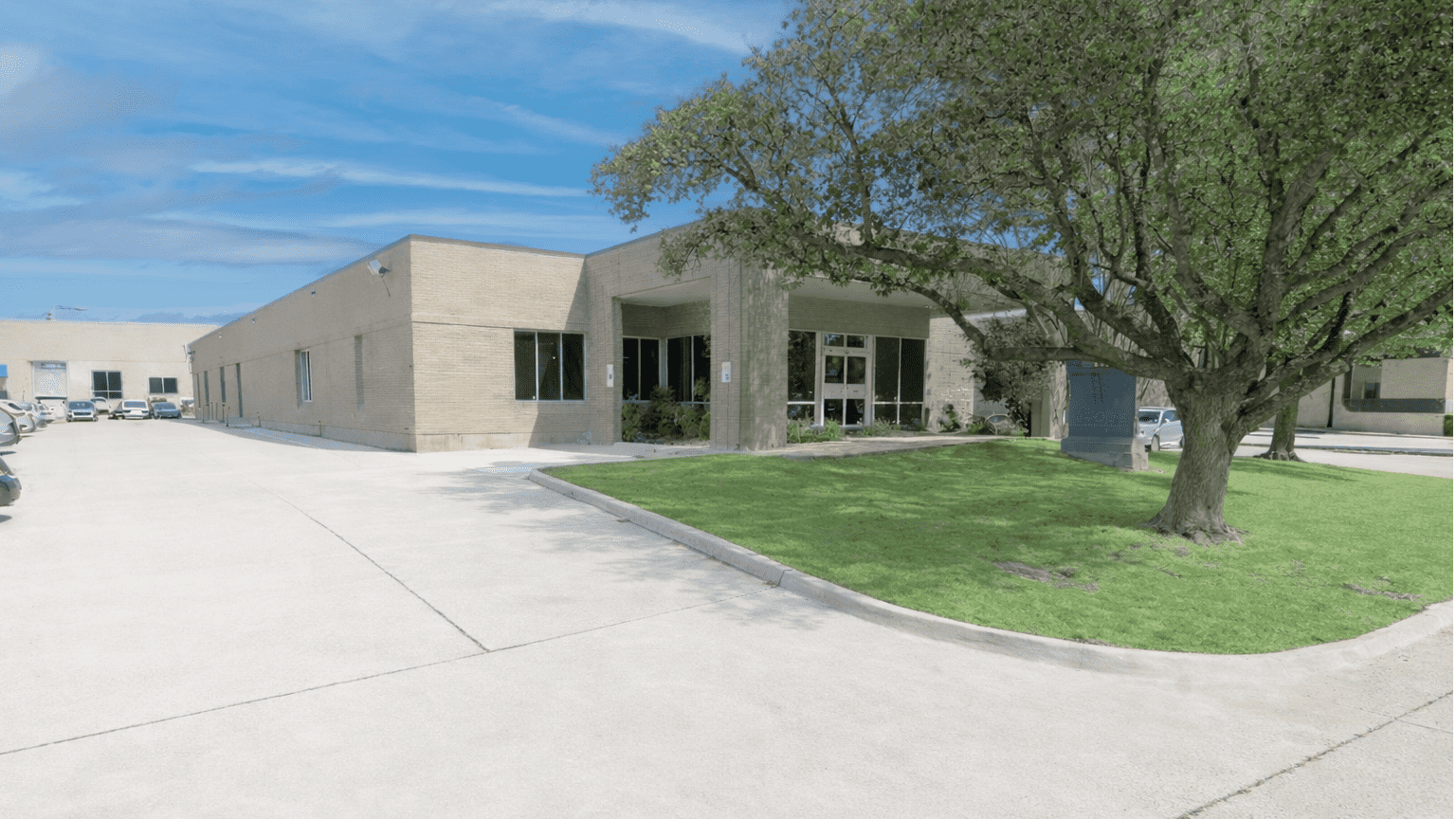 Industrial Property for Lease or Sale - 4393 Sunbelt Dr, Addison, TX, 75001