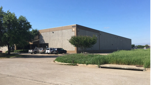 Industrial Space for Lease - 1533 Crescent Drive, Carrollton, TX, 75006