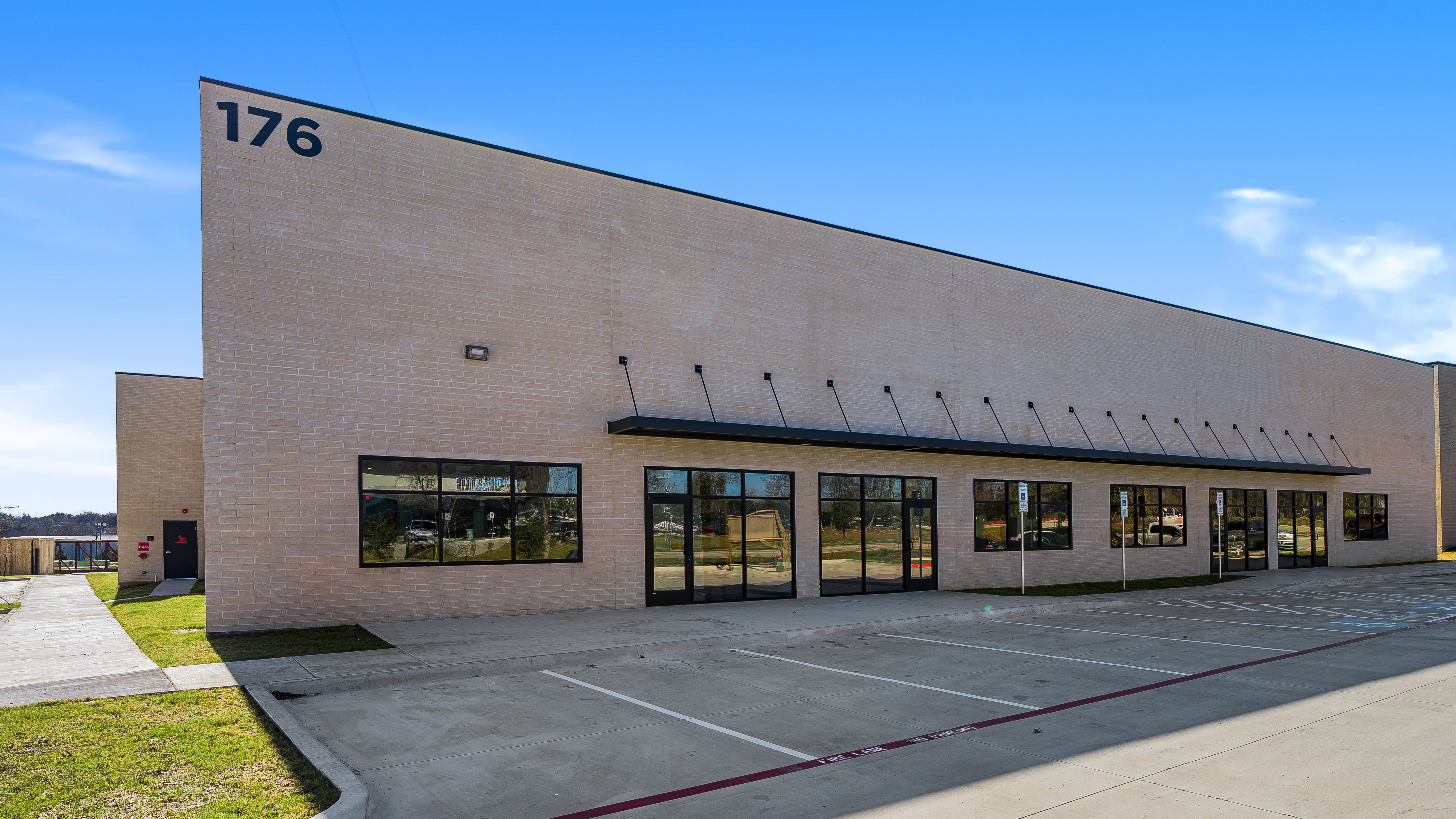Industrial Property for Lease - 176 Valley Ridge Blvd, Lewisville, Texas, 75057 (2)