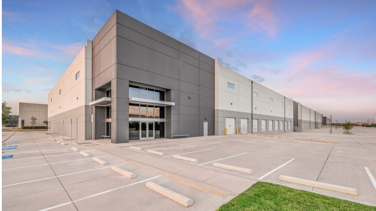 1102 S Jupiter Rd, Garland, TX Industrial Space for Lease or Sale