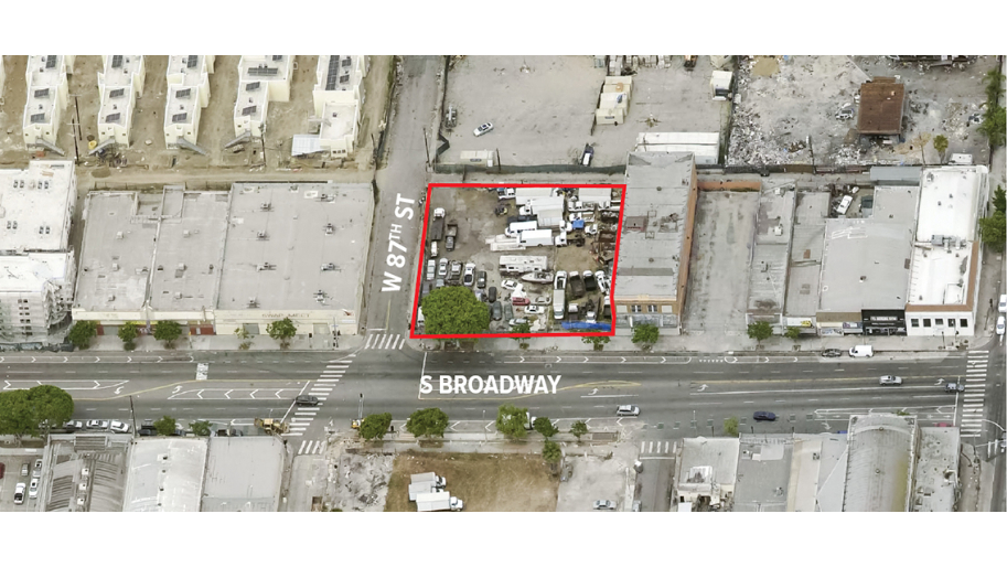 Land for Lease - 8615-8659 S Broadway, Los Angeles, CA, 90003