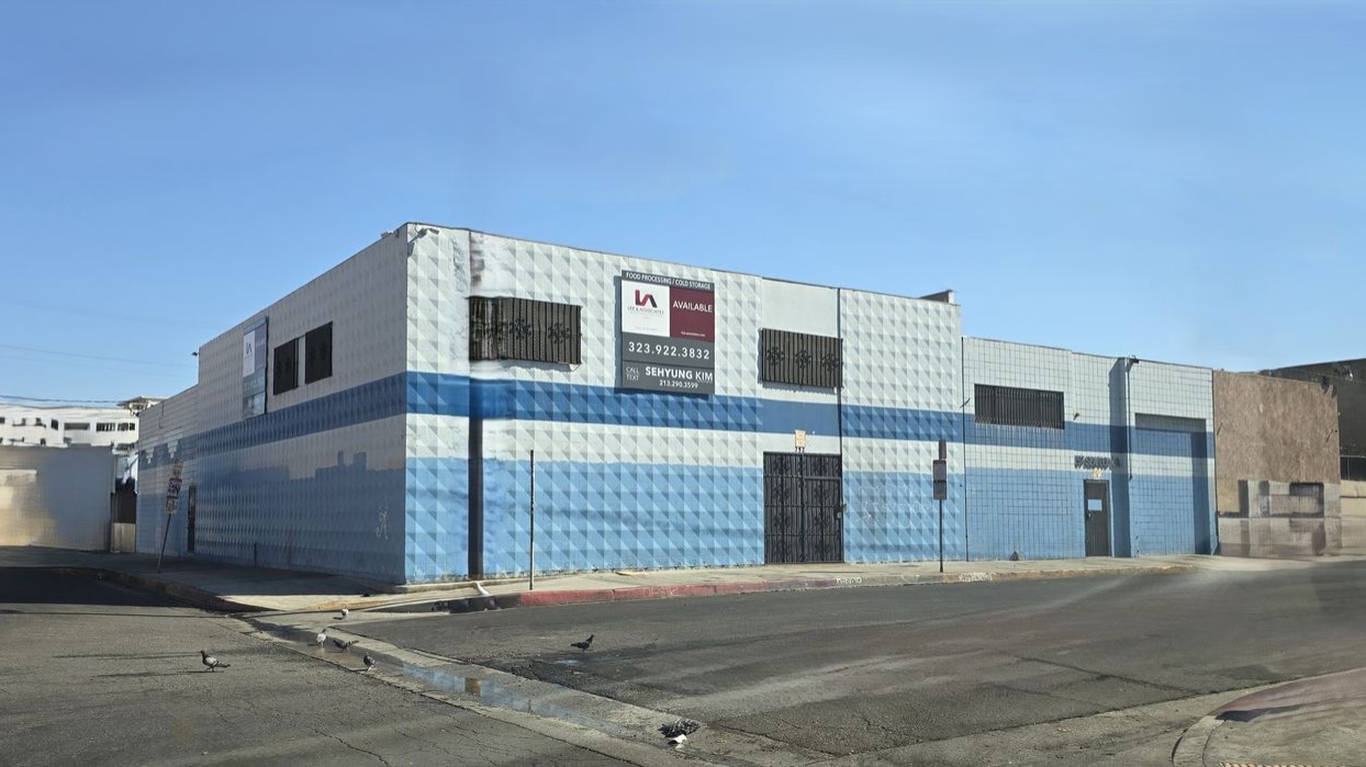 Industrial Space for Lease - 752 Stanford Ave, Los Angeles, CA, 90021