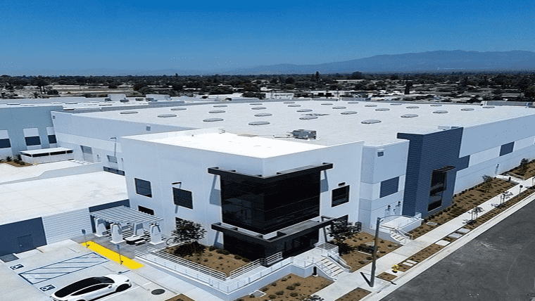 Industrial Space for Lease - 1050 E Holt Blvd, Ontario, CA, 91761