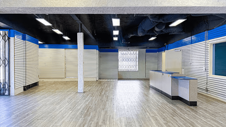 Retail Property for Sale - 6035 W Pico Blvd, Los Angeles, California, 90035 (3)