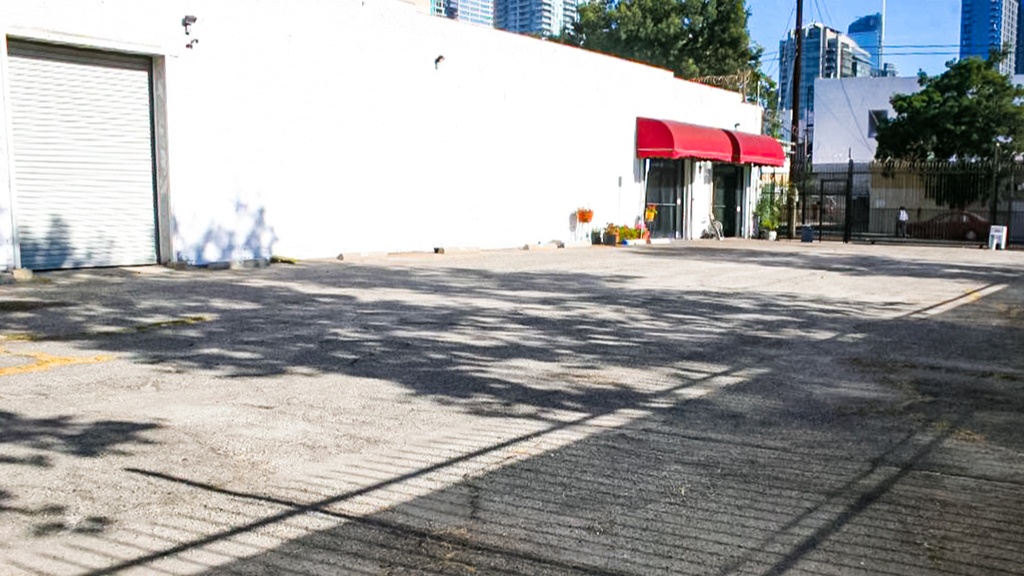 Industrial Space for Lease - 308 W 14th St, Los Angeles, CA, 90015